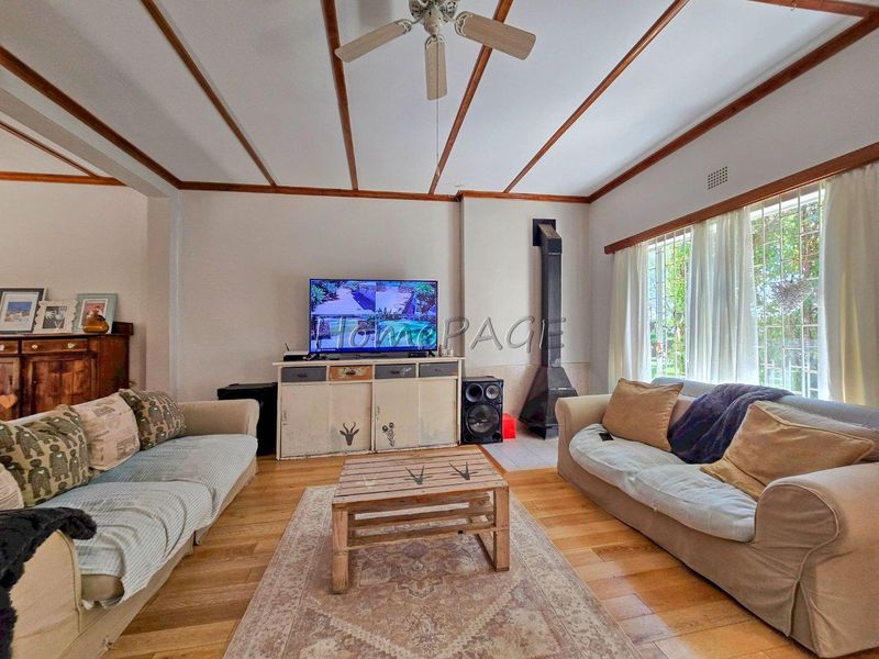 Omaruru:  Neat 3 Bedroom home is for Sale - Photo 5