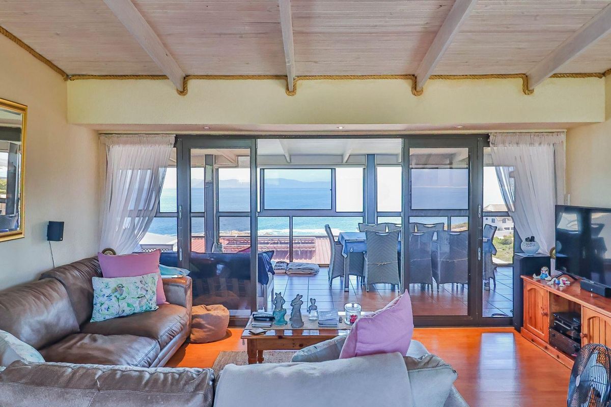 Holiday Living in De Kelders - Photo 5