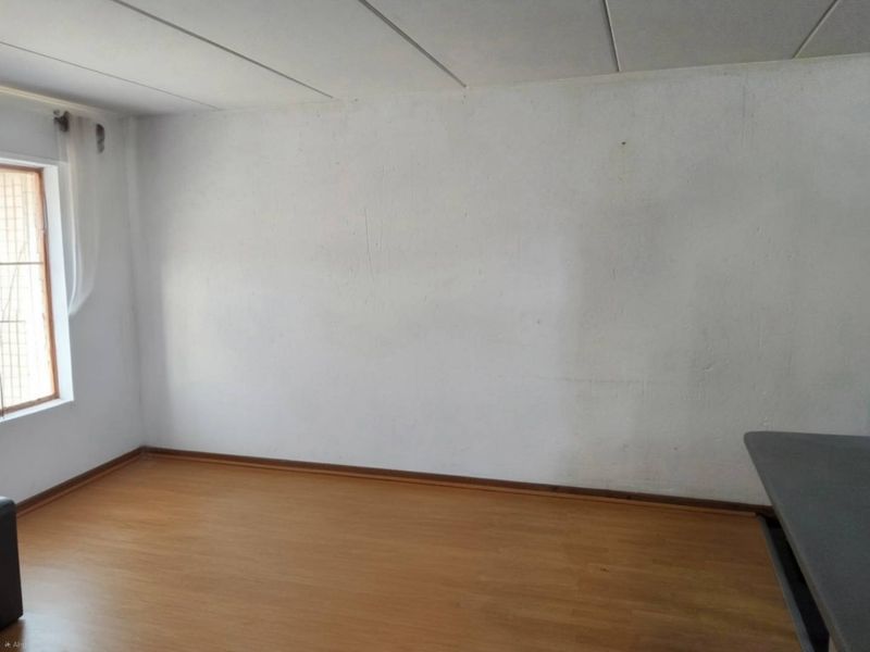 2 bed 1 Bath apartment in Kempton Park, Chloorokop - Photo 4