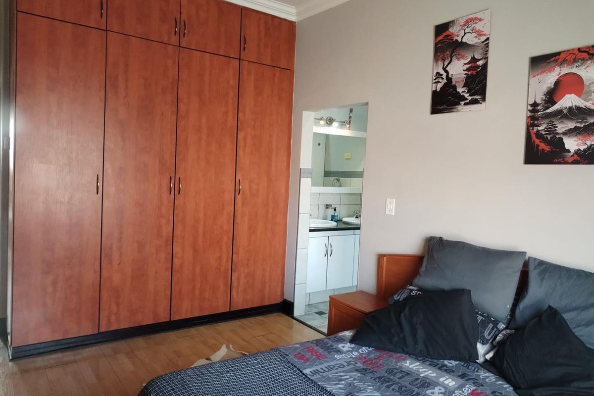 Wow what a catch... - Photo 5