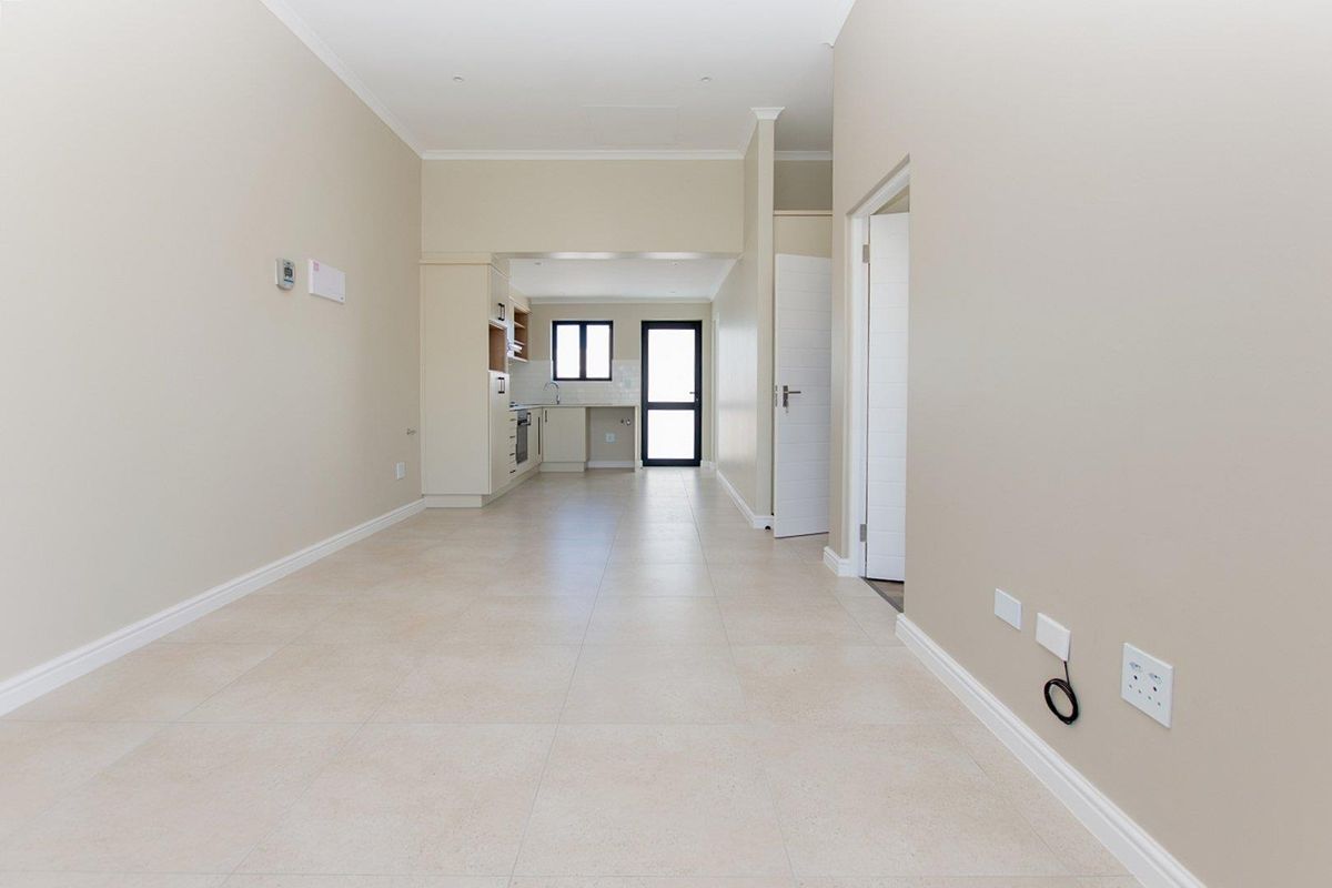 Brand New 2 Bedroom House in Villa Del Mare - Photo 5