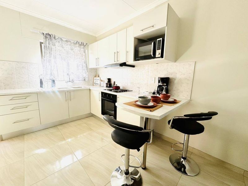 2 Bedroom Townhouse For Sale in Wanaheda - Photo 5