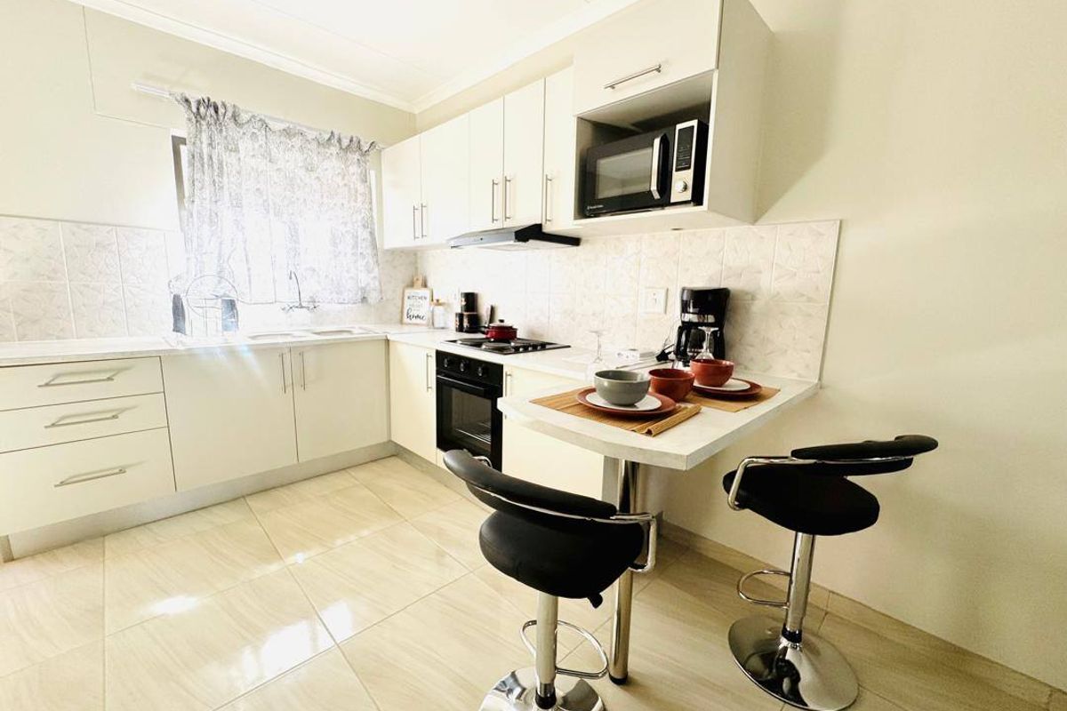 2 Bedroom Townhouse For Sale in Wanaheda - Photo 5