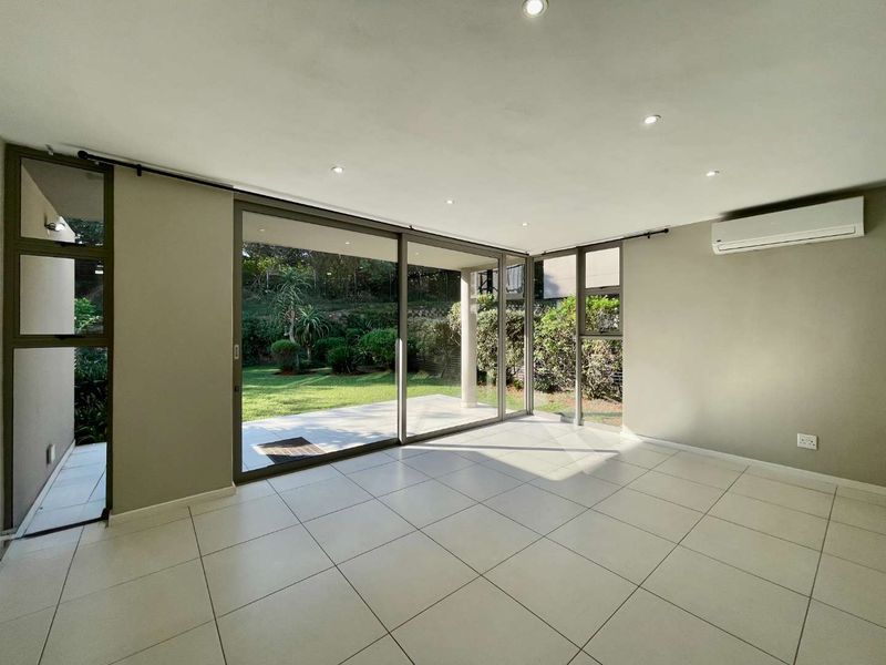 2 Bedroom Apartment to rent in Ballito - Photo 2