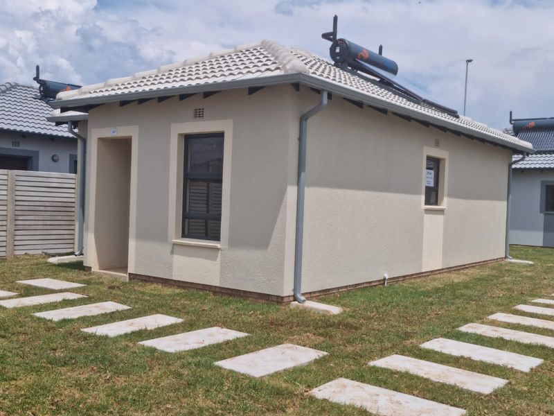 New Modder! - R 682 950 2 beds ! Brand New - Photo 6