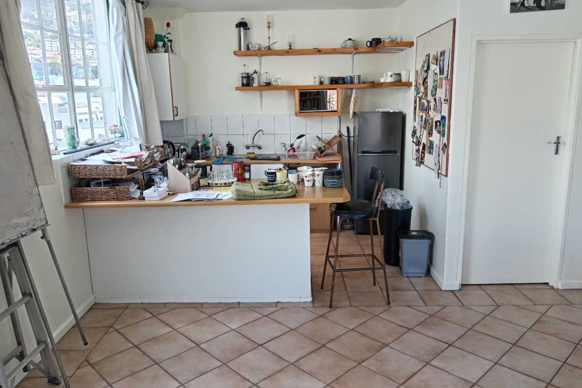 Studio Apartment with City & Mountain Views – Prime Investment Opportunity - Photo 3