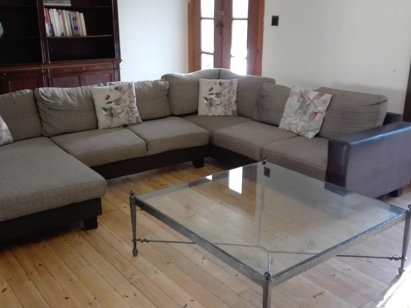 Furnished Two Bedroom House to Rent - Photo 2