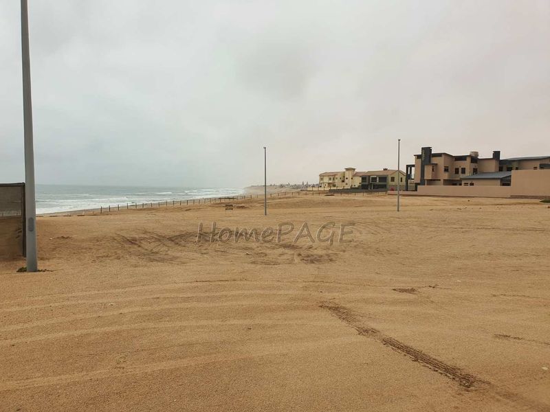 Ext 10, Henties Bay:  LARGE Beachfront Plot is for sale - Photo 8