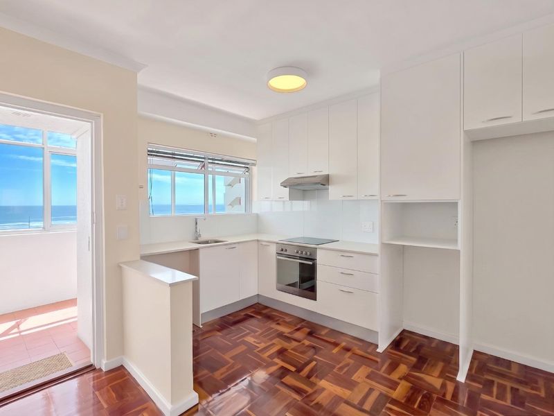 Spacious 1-Bed in Iconic Rapallo - Photo 6