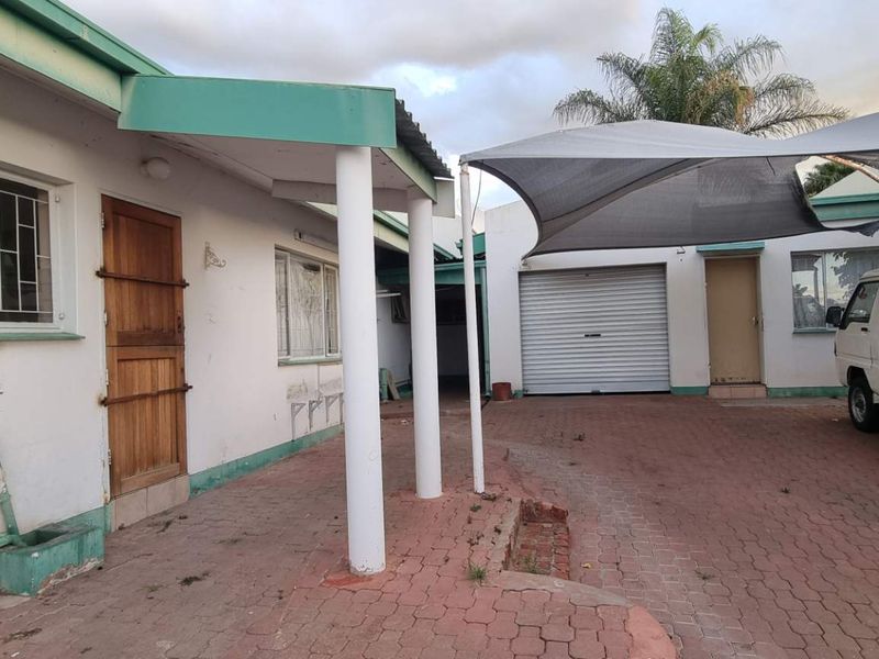 Hochland park 3 bedroom house - Photo 8