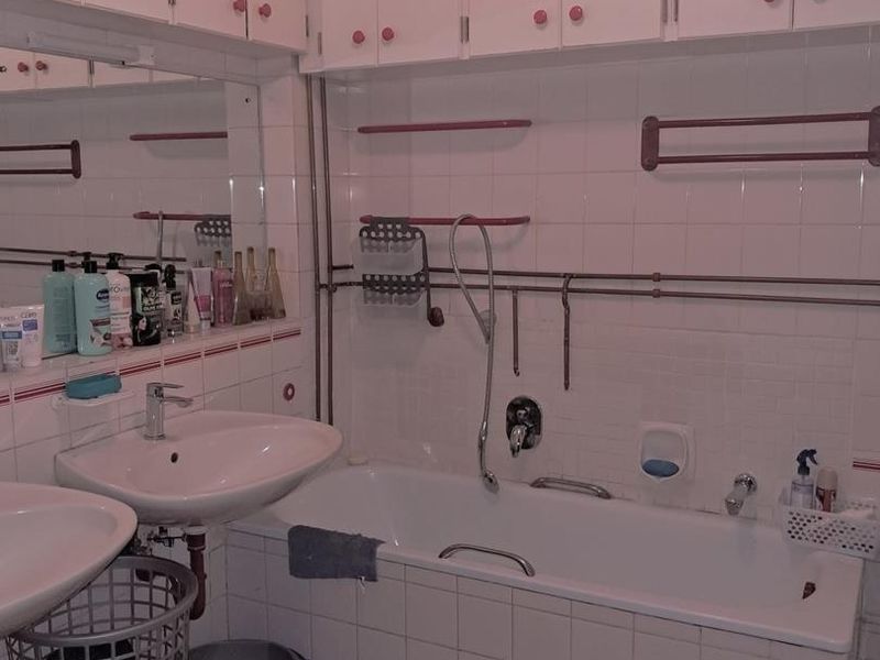 Well located Apartment - Photo 8
