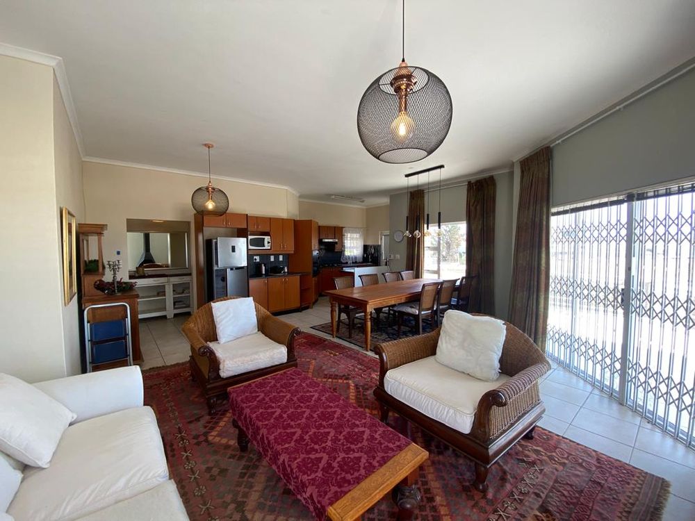 Open-plan kitchen, lounge and dining area