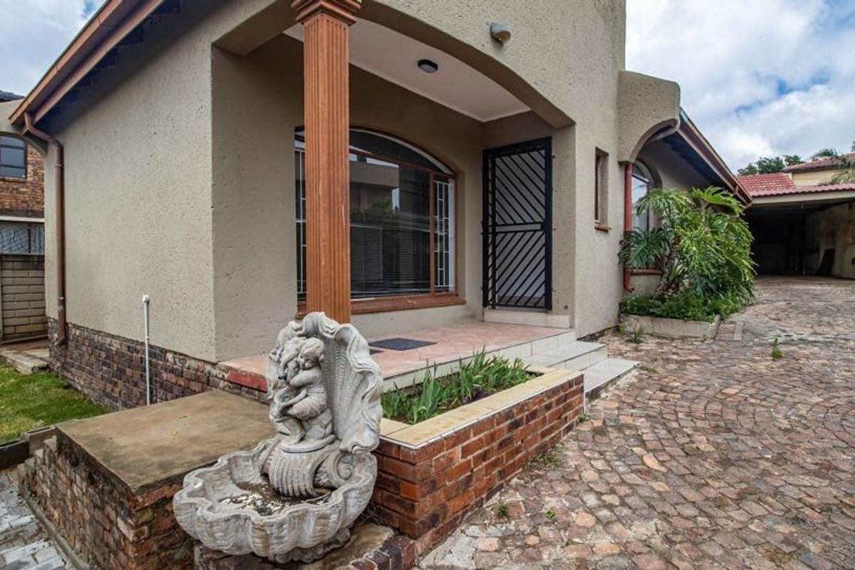Family Home with Cottage and Great Potential - Photo 4