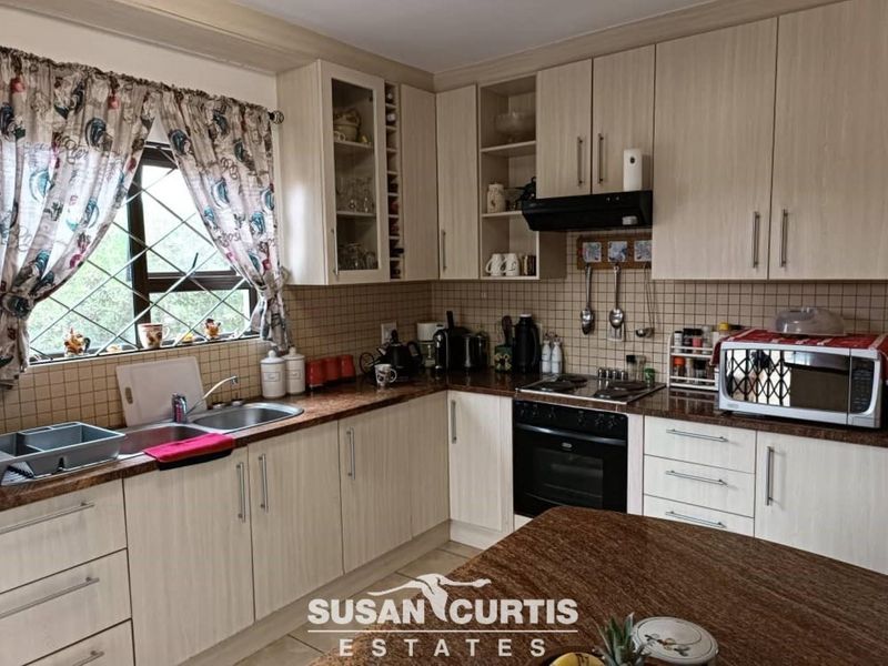 3 BEDROOM APARTMENT FOR SALE IN MILE 4 - Photo 2