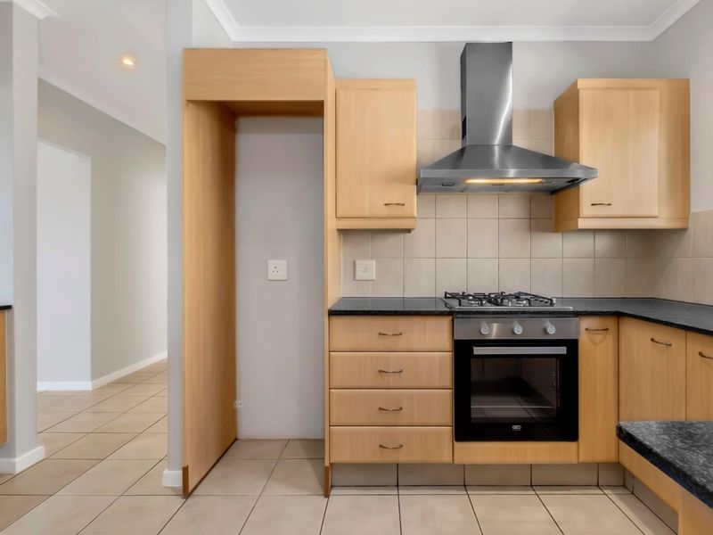 3 BEDROOM HOUSE FOR RENT IN CEDAR LAKES - Photo 9