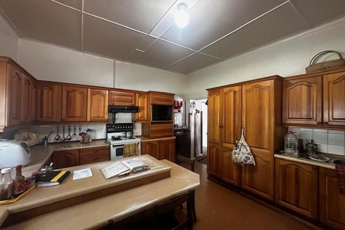 Peaceful Country Retreat on Double Erf with 2 Boreholes & Office Space - Photo 3