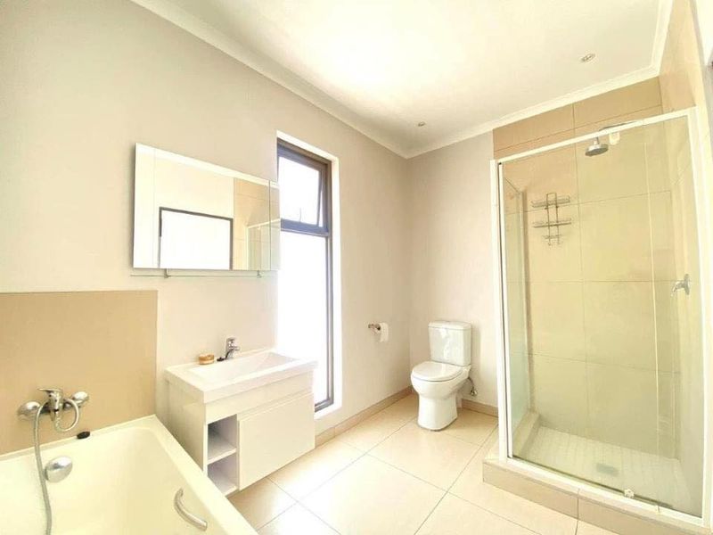 2 Bedroom Townhouse For Sale In Elisenheim - Photo 5