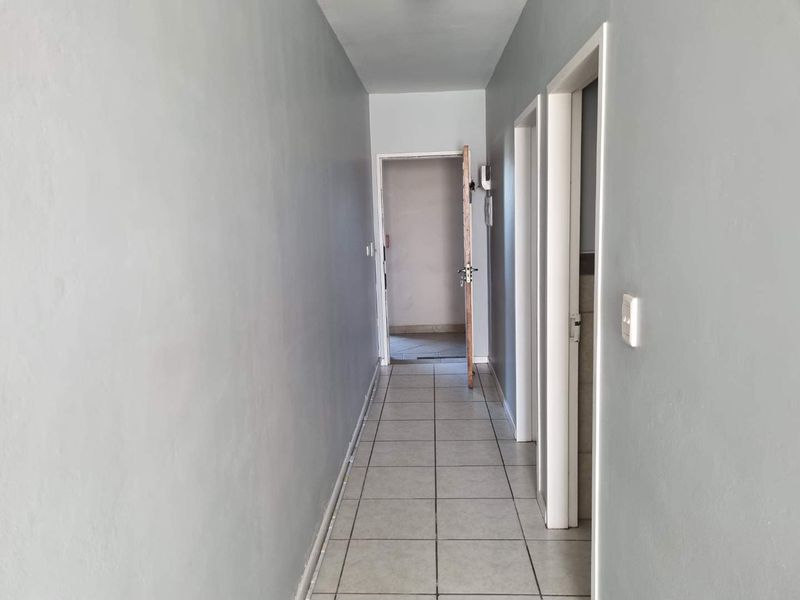 " Luxury & Convenience: See This 1-Bedroom Treasure !!!" - Photo 10