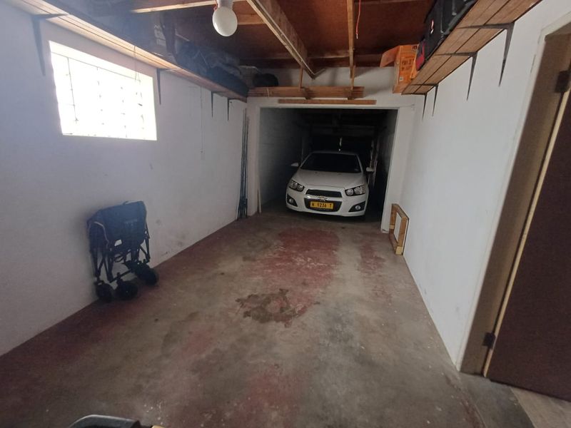 Renovators Dream - Photo 3