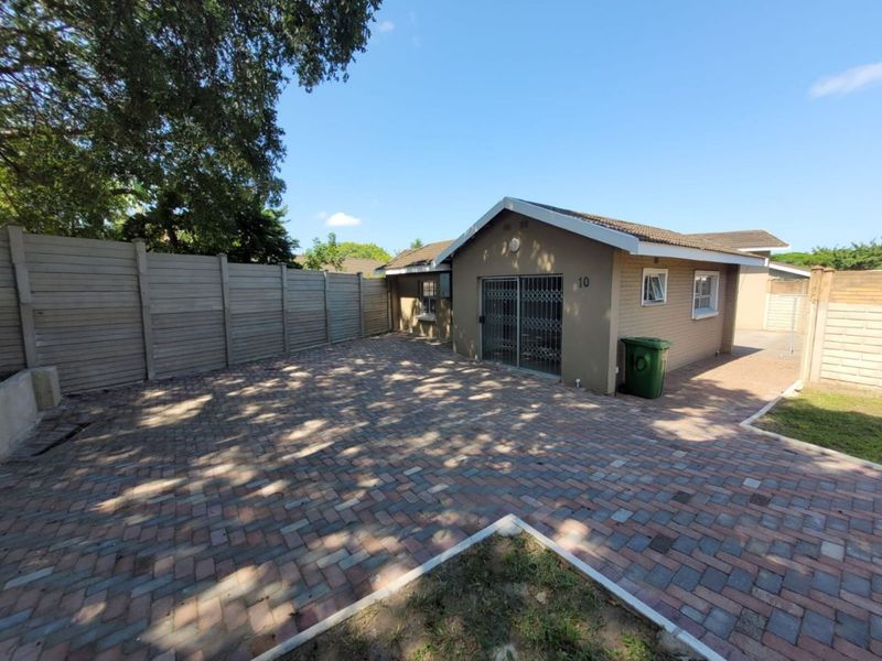 Cozy 1-Bedroom Rental in Veld En Vlei, Richards Bay - Small Dogs are welcome ! - Photo 6