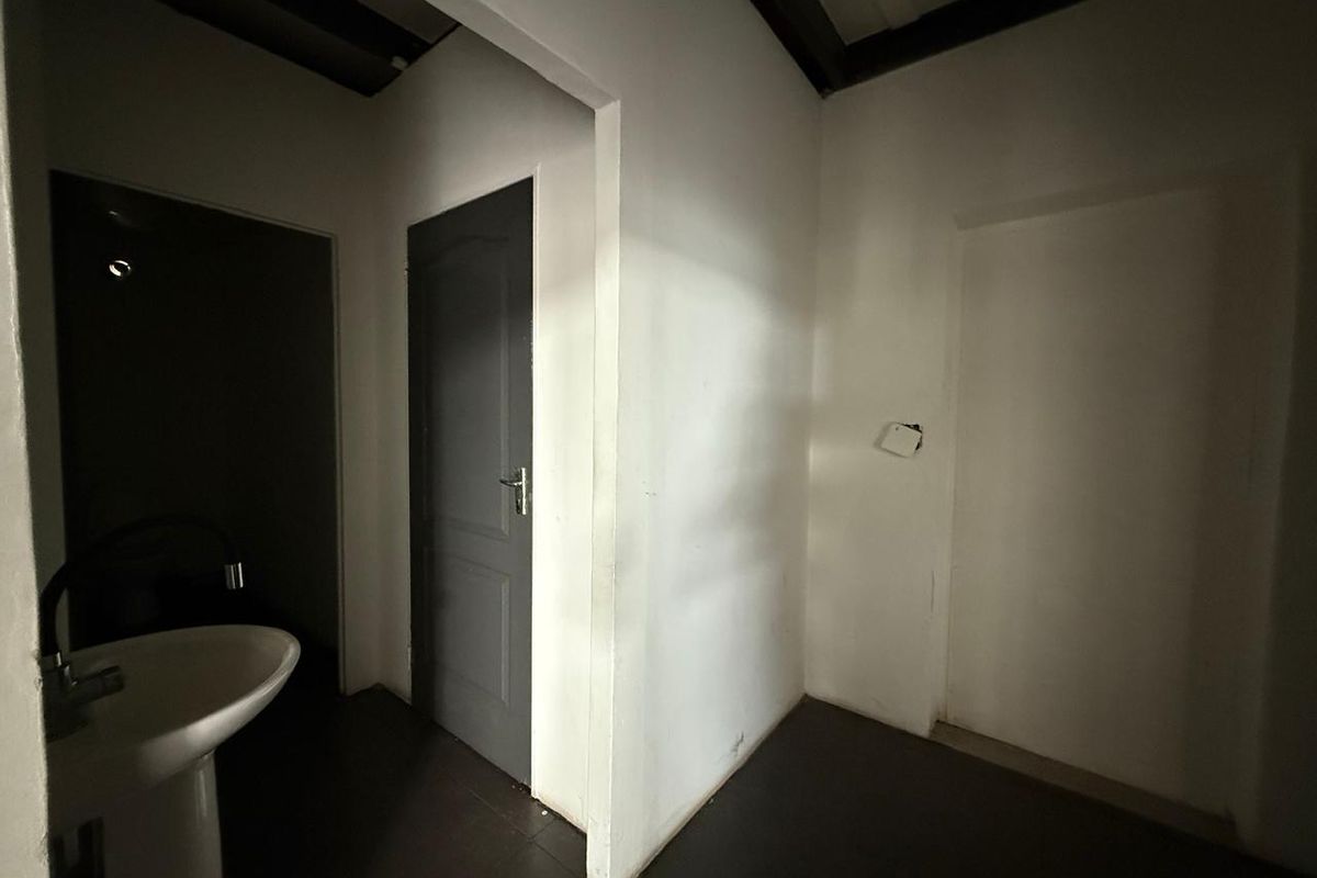 Prime Commercial Space Available for Lease in Rivonia - Photo 5