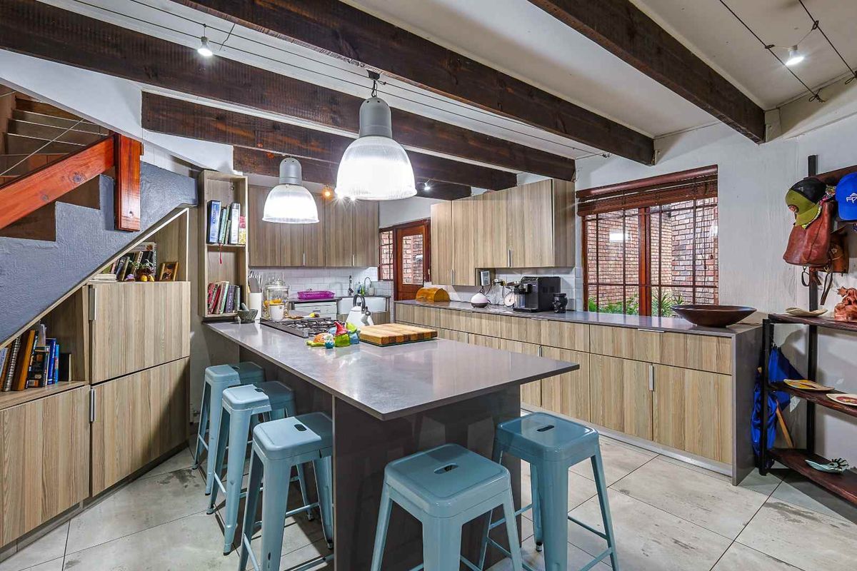 Charming Family Home in Secure Wapadrand Security Village - Photo 3