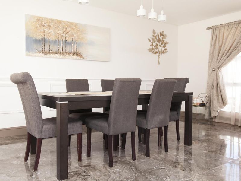 8 BEDROOM FAMILY HOME FOR SALE IN CHATSWORTH - R2.495m - Photo 9