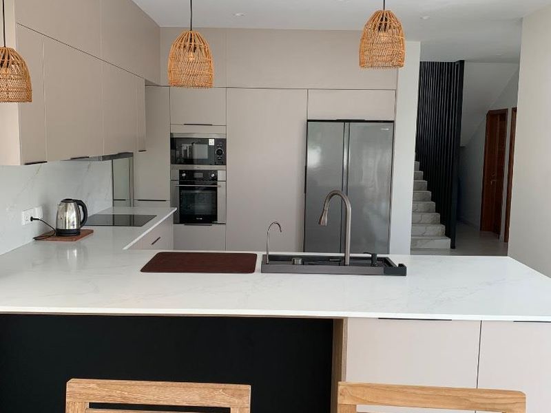 Coastal Elegance: Brand New Villa 3 Minutes from Trou aux Biches Beach - Photo 3