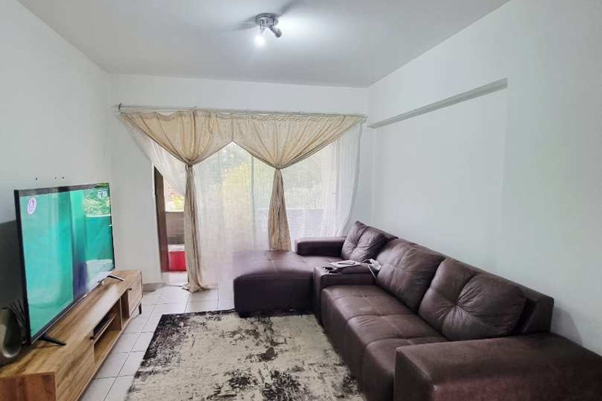 Chic Living: Modern 1-Bed in Sought-After Complex! - Photo 2