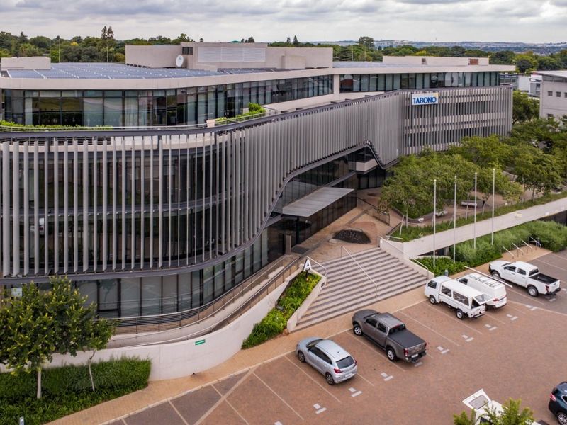 Elevate Your Corporate Presence at Irene Link - Photo 5