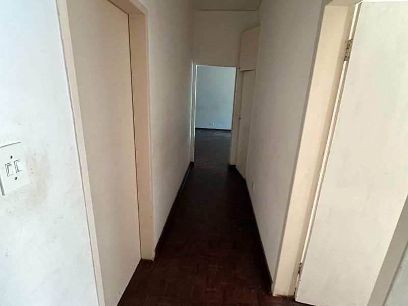 COZY GROUND FLOOR APARTMENT IN SECURE COMPLEX - Photo 6