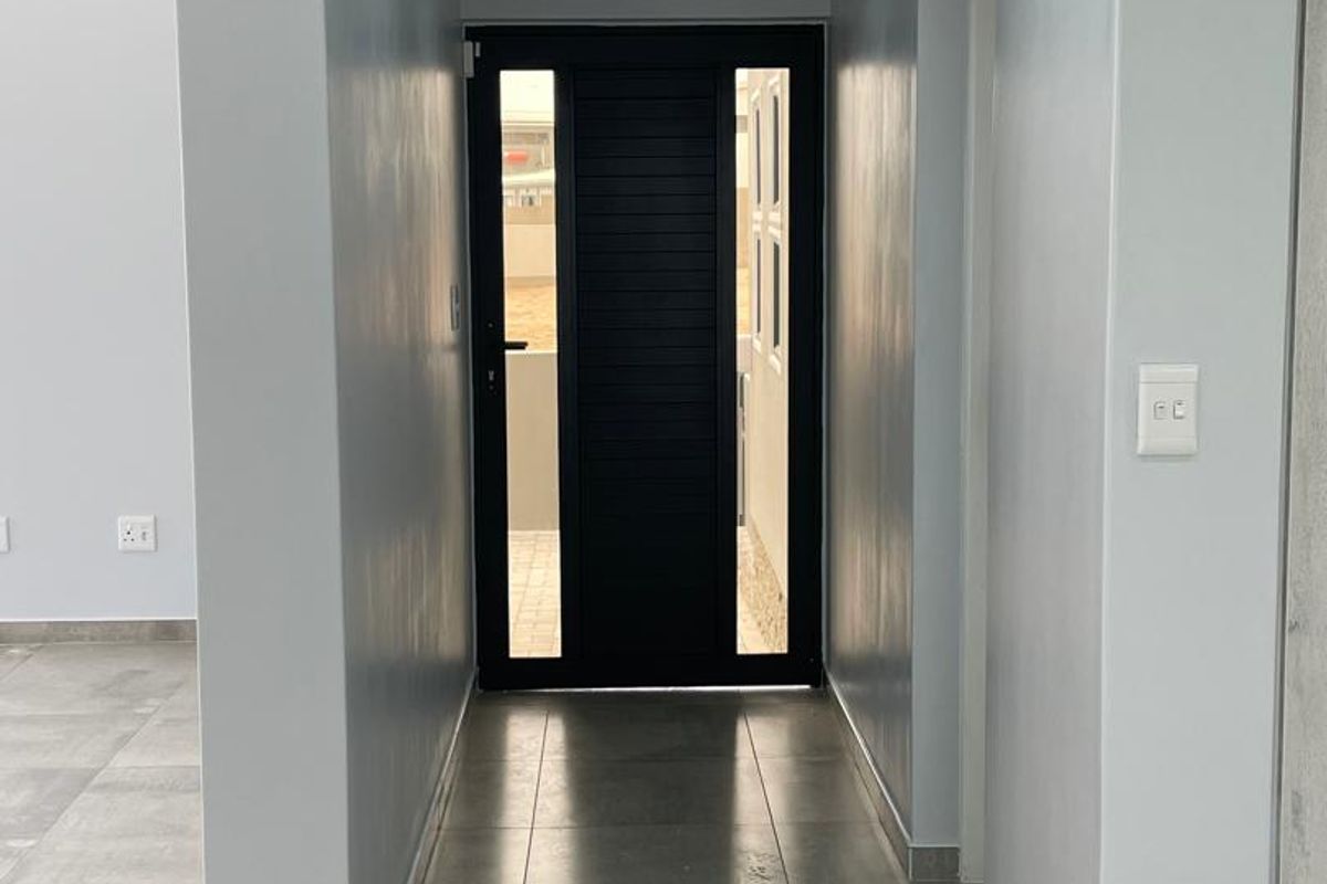 To be constructed soon! Choose your own designs in the final finishings!! - Photo 4