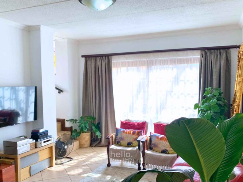 Two Bedroom townhouse to let - Photo 6