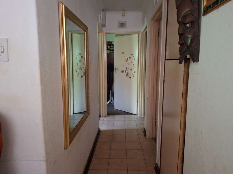 3 Bedroom house in Nagina Gardens Complex - Photo 8