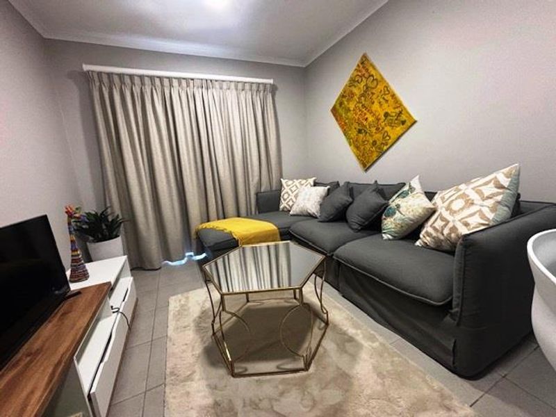 Modern 2 Bedroom Apartment for Rent in Waterfall, Hillcrest - Photo 8
