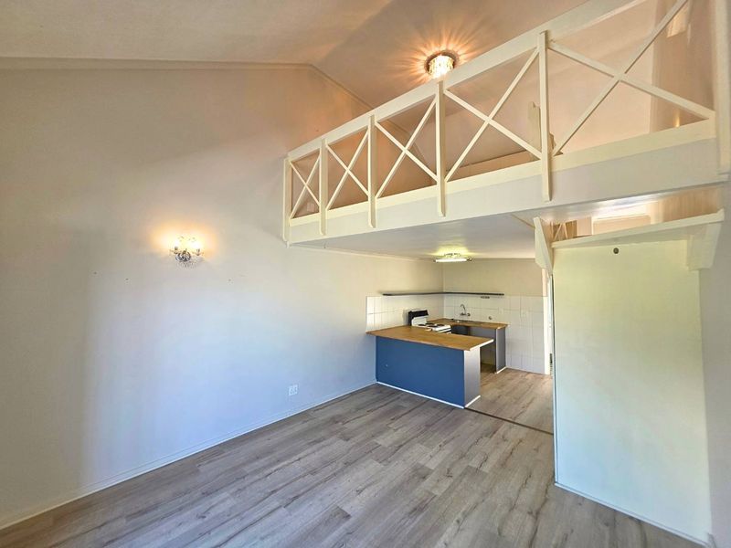 Modern & Secure Loft-Style 1 Bedroom Apartment - Photo 6