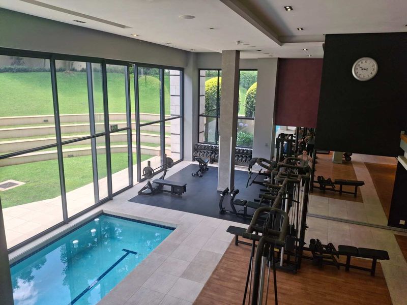 AN EXQUISITE TWO BEDROOM FURNISHED APARTMENT - Photo 10