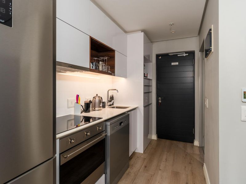 Prime Investment Opportunity at 16 on Bree - Photo 8