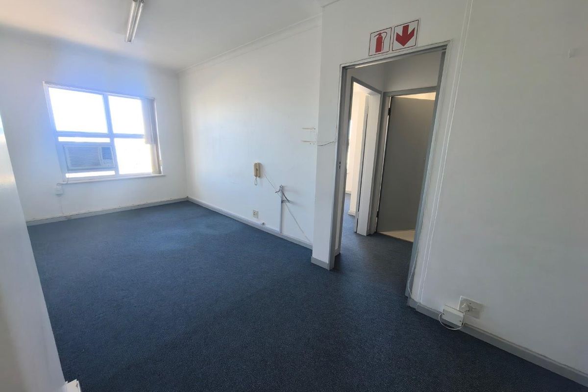 Business space to let in sort after Newton Park - Photo 5