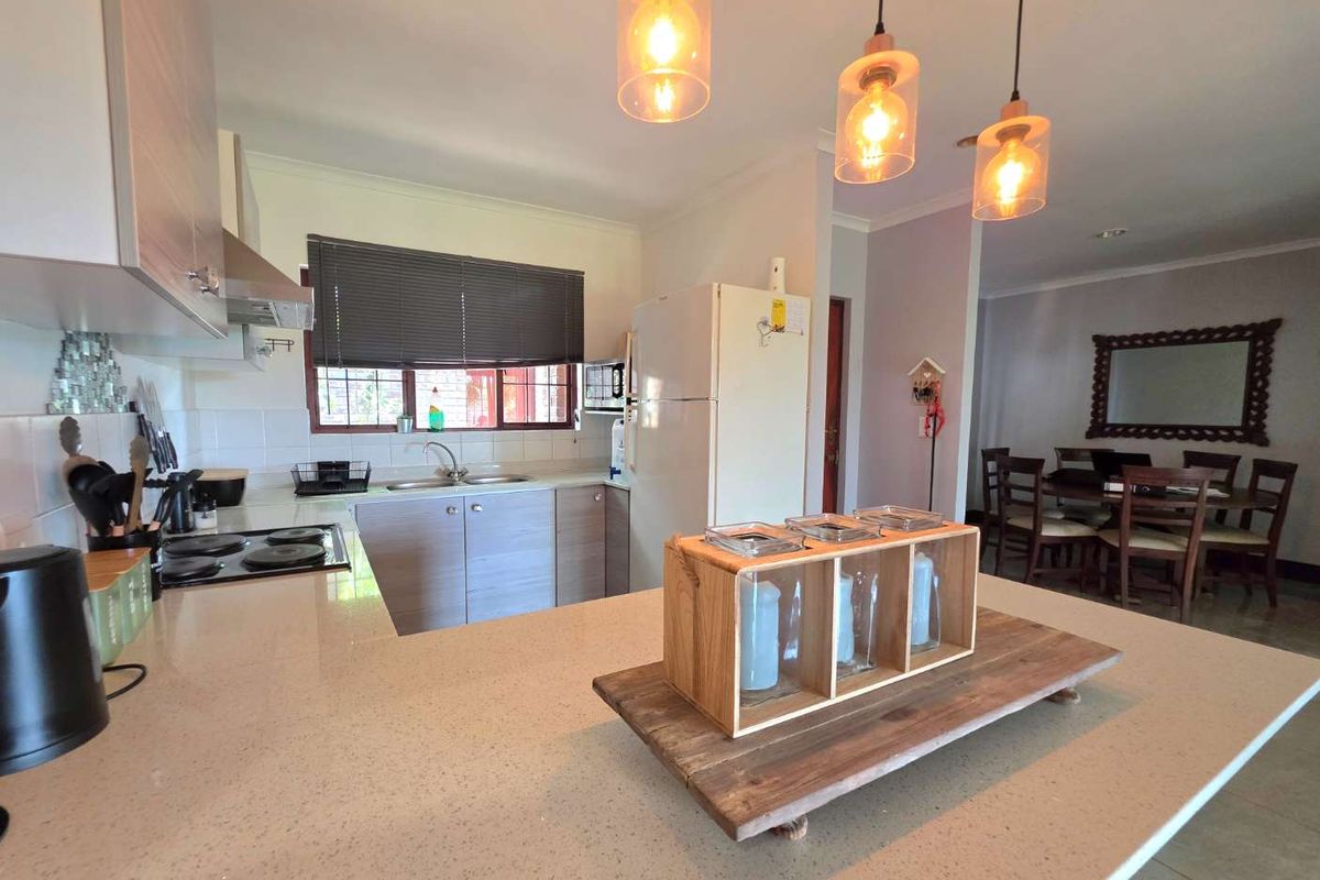 Hillcrest Buyers Take Note! Affordable 3-Bed in Sought-After Balmoral Estate - Photo 5