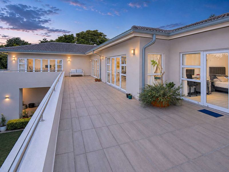 Bryanston Beauty - Photo 1
