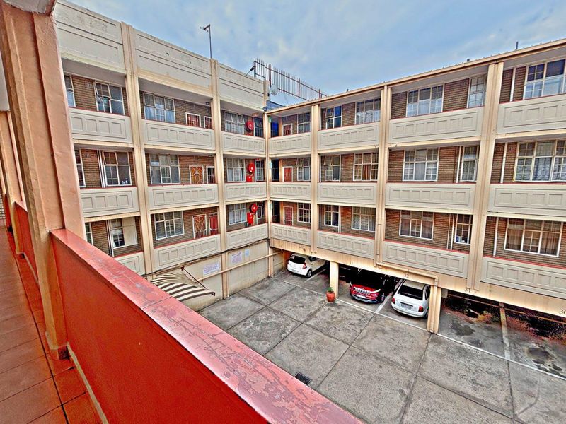 Property with immense potential - Photo 2