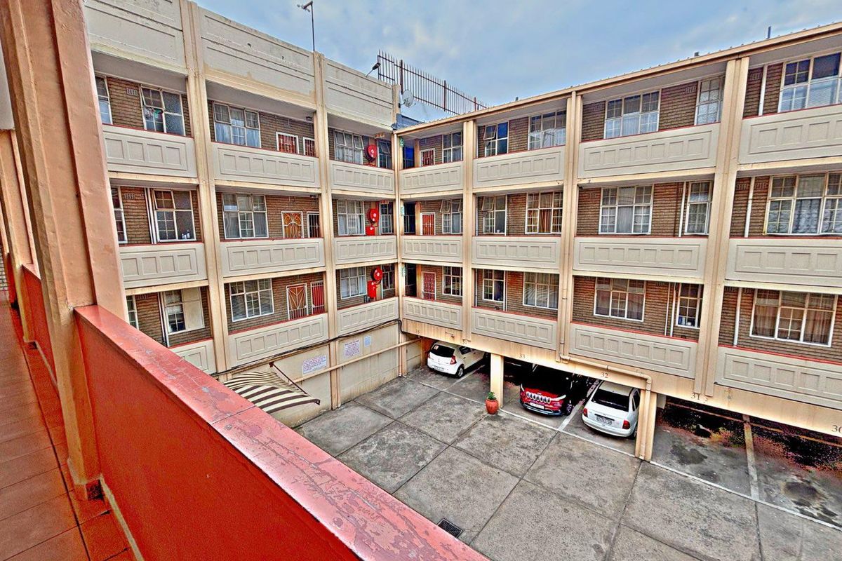 Property with immense potential - Photo 2