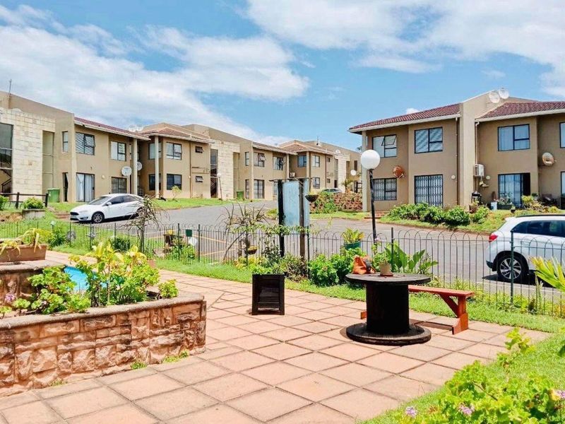 Convenient One-Bedroom Apartment in Ballito Central - Photo 1