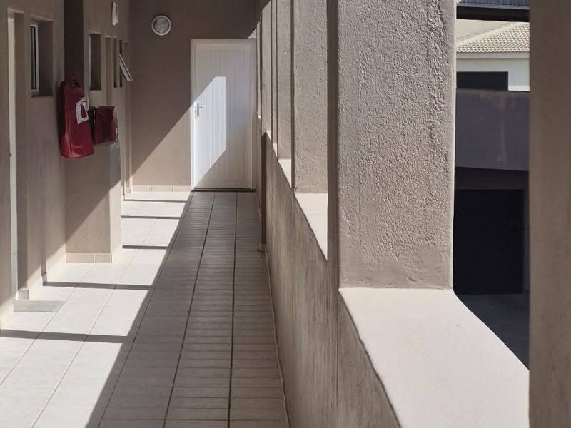 SOLD - Swakopmund Flat in Mile 4 for N$ 1 200 000 - Photo 4