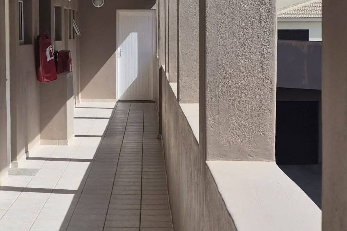 SOLD - Swakopmund Flat in Mile 4 for N$ 1 200 000 - Photo 4