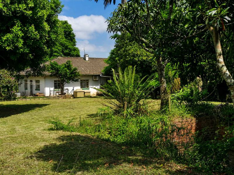 Exceptional 20-Acre Lifestyle Property with Farmhouse, Modern Cottage & Endless Potential – Drummond - Photo 1