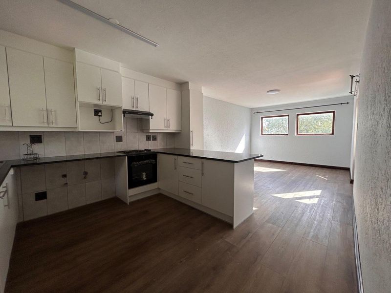Beautifully Renovated 1-Bedroom Sectional Title Unit for Sale – New Market Park, Alberton - Photo 1
