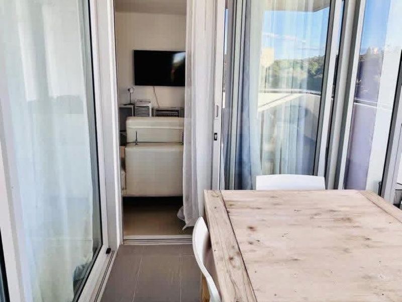 Fully Furnished apartment for rent in Freedom plaza - Photo 8