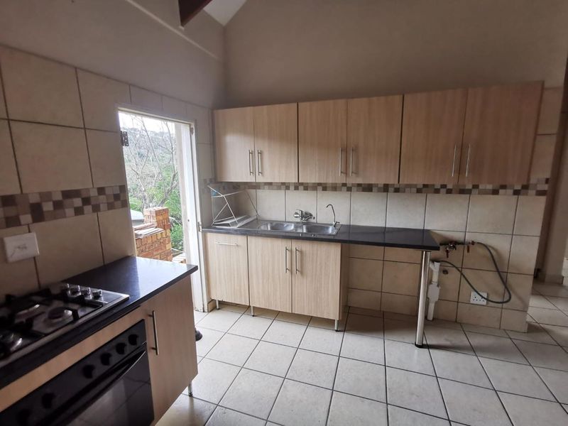 House with a view for sale - Photo 4